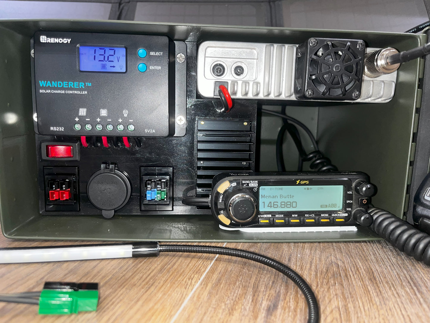 Close up of inside the hammo can. ICom 4100 & Renogy charger